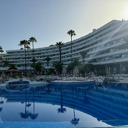 Cosy Flat With Sea View, Pool And Terrace In Altamira-complex In - Playa Del Duque Appartamento